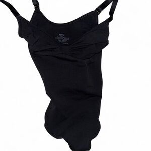 SKIMS body suit shape-wear